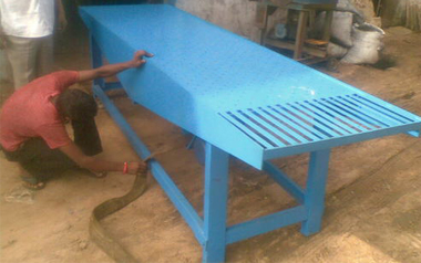 Vibrating Table